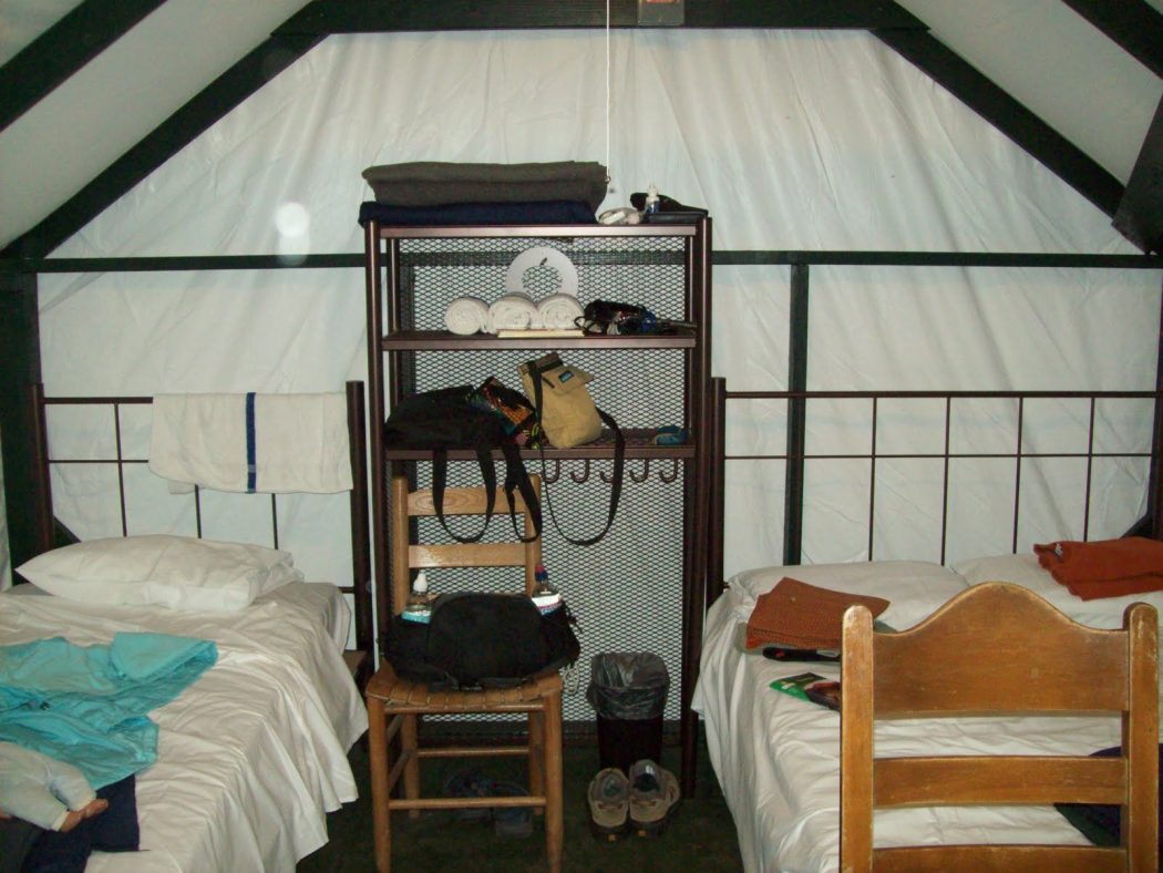 How You Should Choose Canvas Tents? 2 Canvas Tents