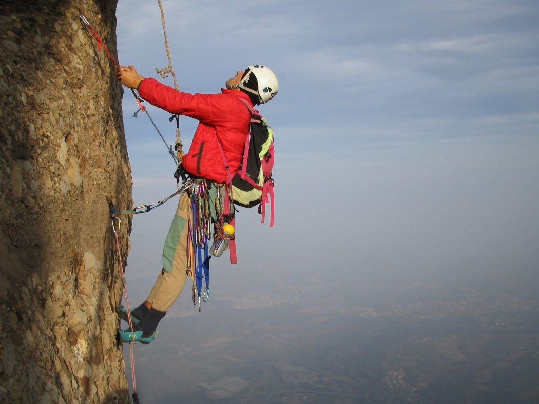 climbing equipments 
