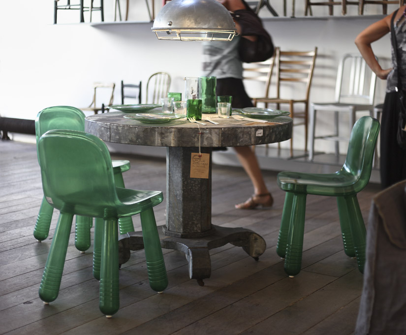 Choose a New Color for Your Home in The New Year 7 kitchen