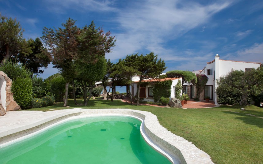 The Most Beautiful 10 Swimming Pools and Luxury Homes in The World 7 swimming pool 9