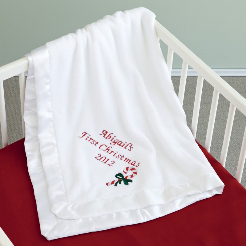 PCR12_00000012H136_0174287_W1_SQ Stylish Personalized Blankets For Babies and Newborns