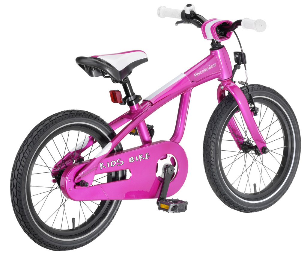 2010-Mercedes-Benz-Christmas-Gifts-Collection-Kids-Bike-Pink 15 Creative giveaways ideas for kids