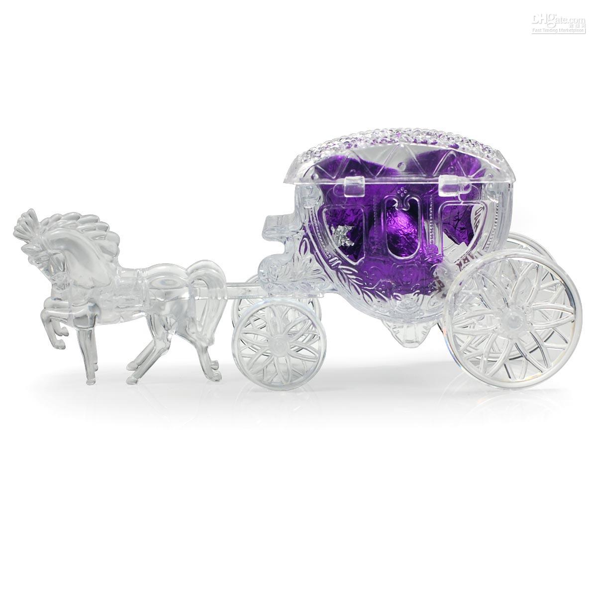 20 unique wedding giveaways ideas 44 2013 crystal fairy tale carriage candy boxes