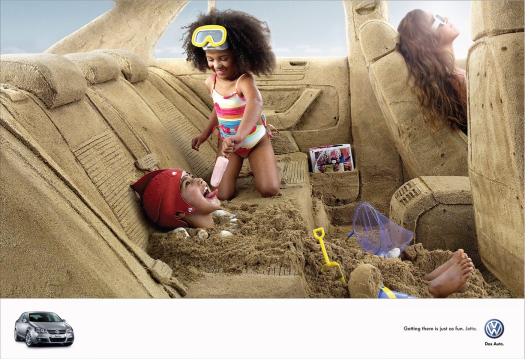 40 Most Creative and Dazzling Auto Ads 36 A trip to the beach