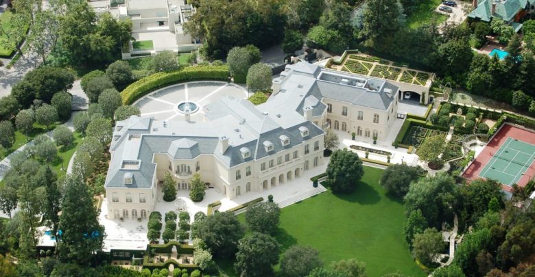 Aaron Spelling Manor Top 15 Most Expensive Celebrity Homes - 1