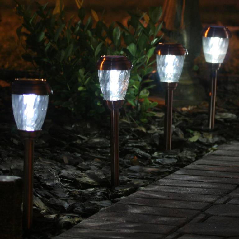 Charleston-Solar-Lights-Copper LEDs 10 uses in Architecture