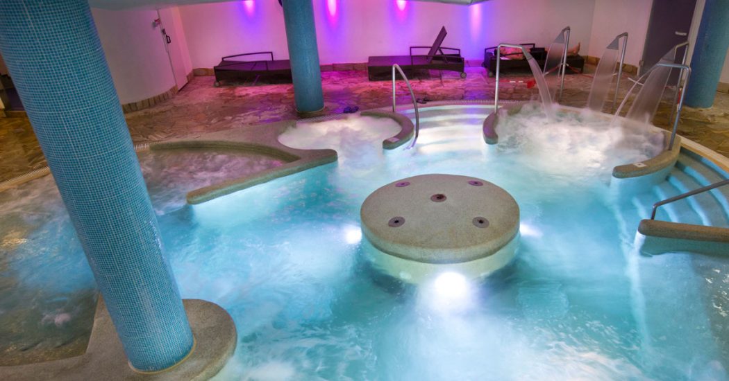 Islington-Angel-Spa-Pool.ashx_ Camden Court Hotel Review