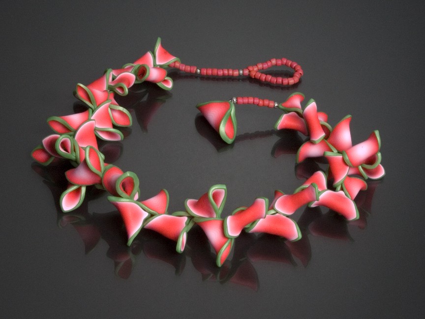 Lindly-necklace Stunning and Unique Clay Art Project Ideas