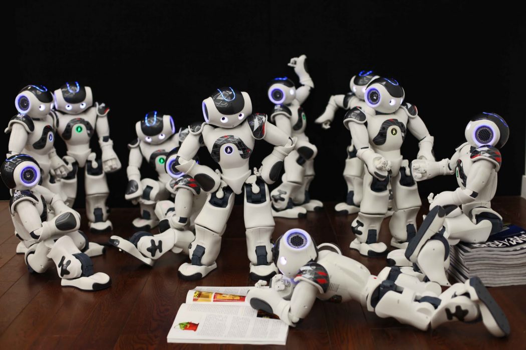 Nao@ Are you stressed? Watch these Robots Dancing Gangnam Style