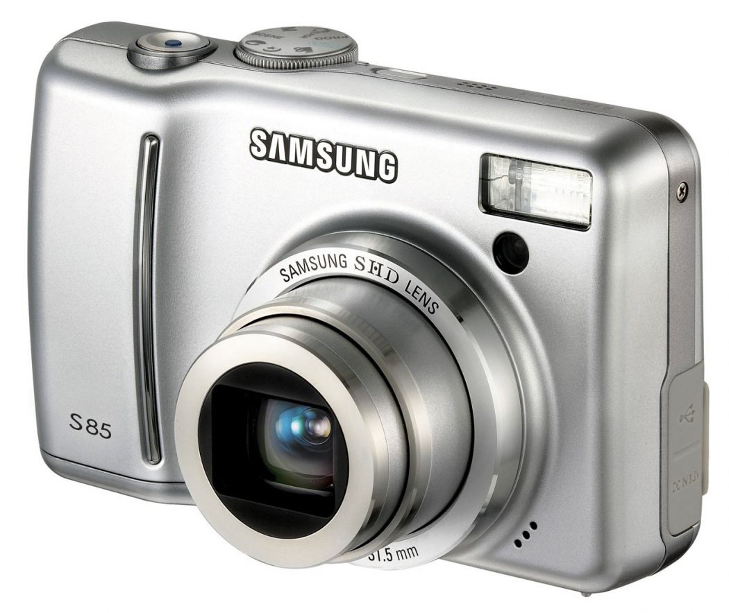 Reviewing-a-Camera-Before-you-Buy-is-a-Wise-Choice