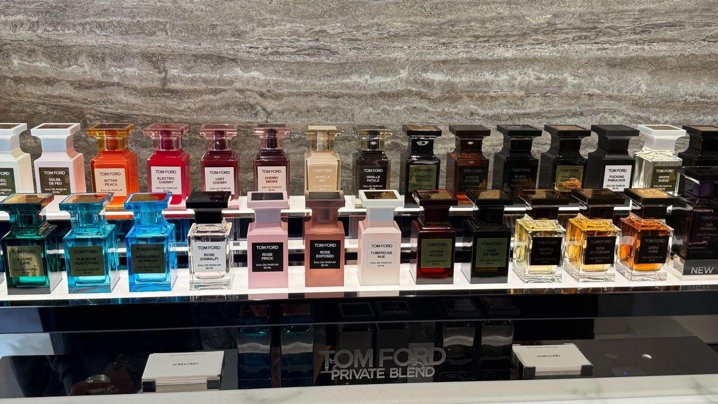 10 Most Expensive Perfumes for Women in The World 12 Tom Ford Private Blend Collection 10 Most Expensive Perfumes for Women in The World - 12 Most Expensive Perfumes for Women