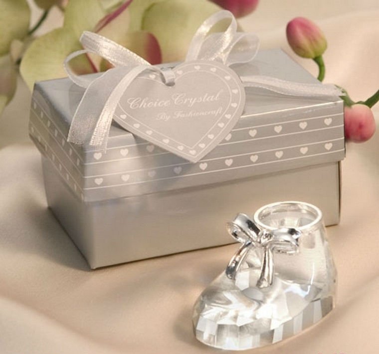 20 unique wedding giveaways ideas 52 Wedding Favor Choice event