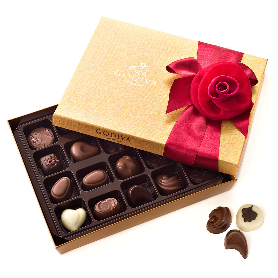 godiva romantic decorated gold box 20 chocolates