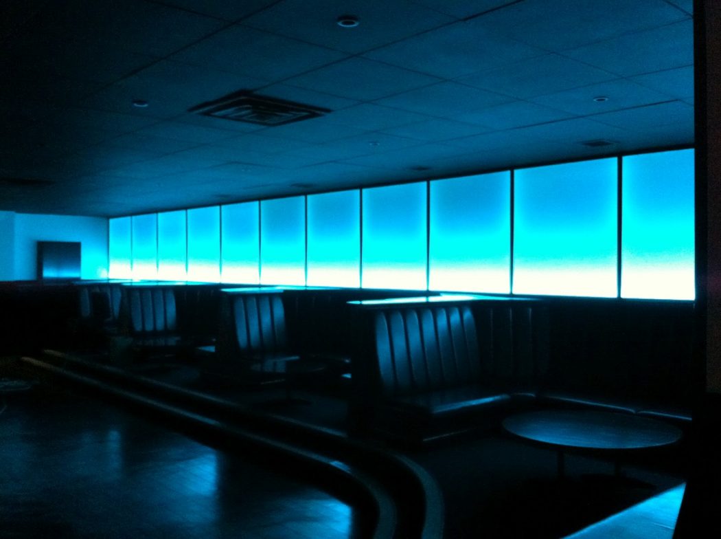 LEDs 10 uses in Architecture 72 photo (2)