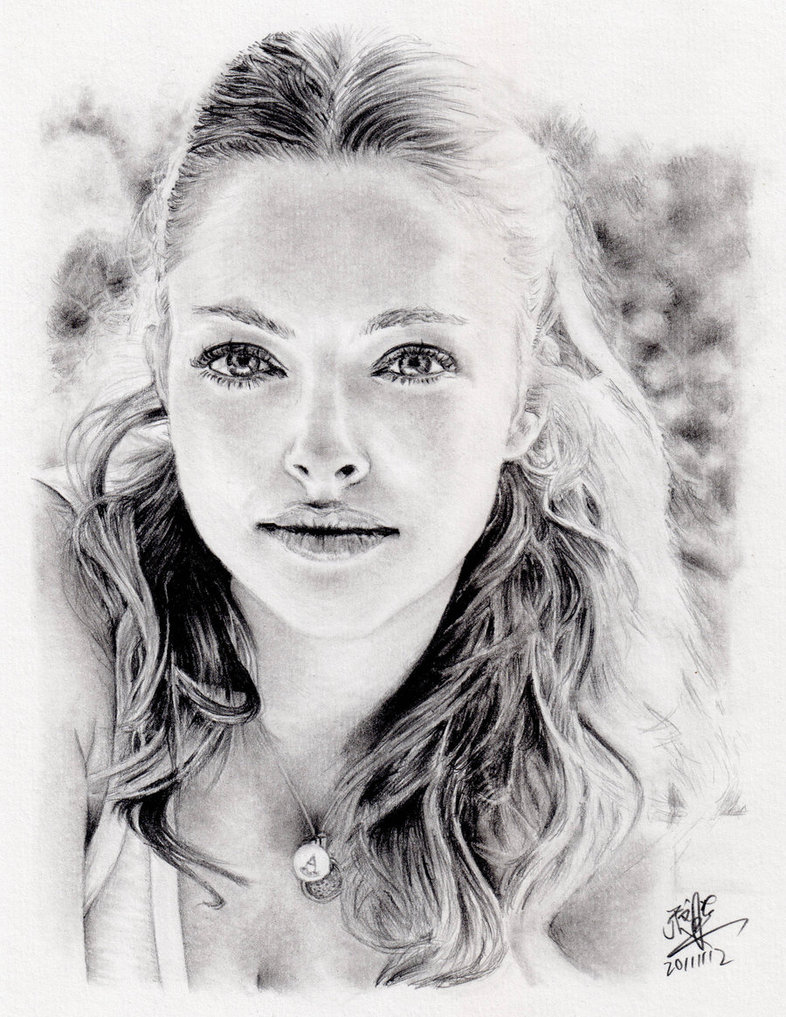 process_of_drawing_amanda_seyfried_by_chaseroflight-d5ln50i Stunningly And Incredibly Realistic Pencil Portraits