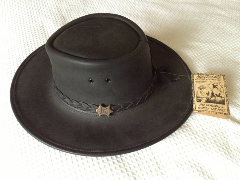 What Are The Latest Fashion Trends of Men's Hats? 4 5