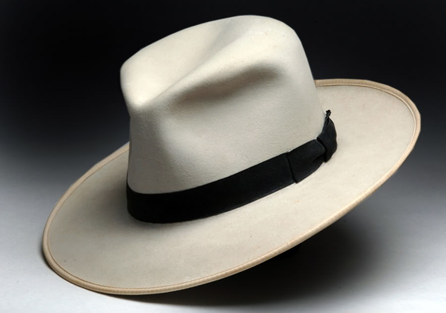 What Are The Latest Fashion Trends Of Men's Hats?