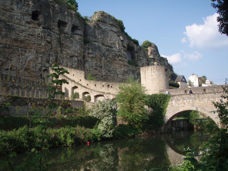 luxembourg-bridge Top 10 Richest Countries