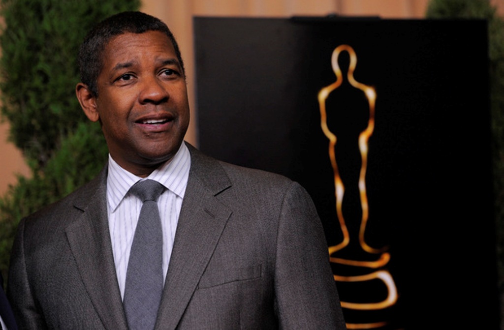 movies-denzel-washington-oscars-luncheon The 10 Most Famous Male Actors with Awards