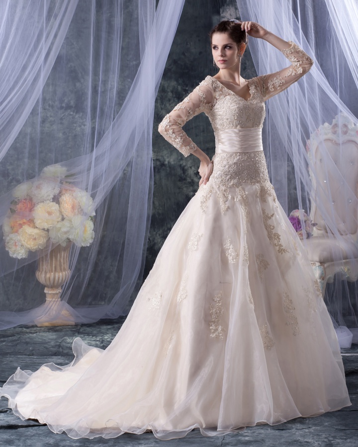 2012110704525577 70 Breathtaking Wedding Dresses to Look like a real princess