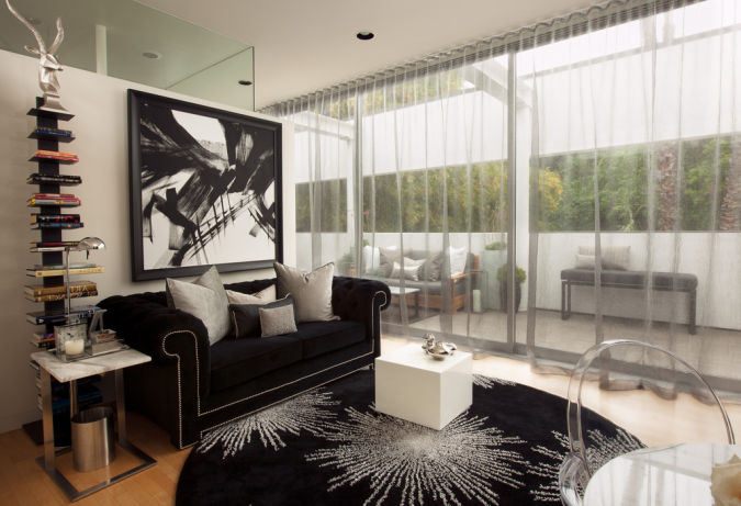 2013-Stylish-Living-Room-Transparent-Curtain