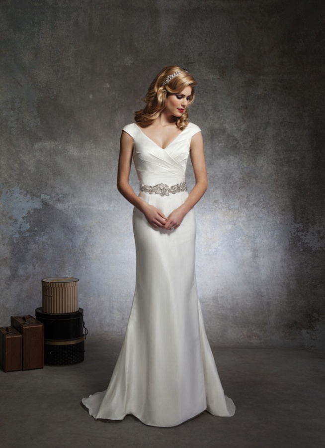 2064423772_8667_w_A026 70 Breathtaking Wedding Dresses to Look like a real princess