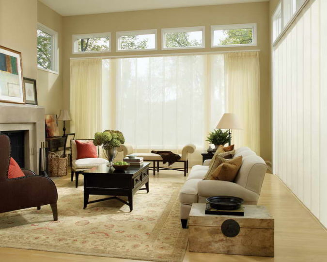 Curtain-Ideas-for-Living-Room-With-Decorative-Lighting