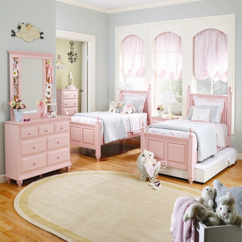 Girls bedroom ideas in Blush Pink finishing by Wildon Home