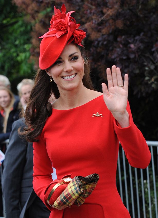 Kate-Duchess-of-Cambridge-prepares-to-board-the-royal-barge The Most Famous Celebrities Clothing Brands