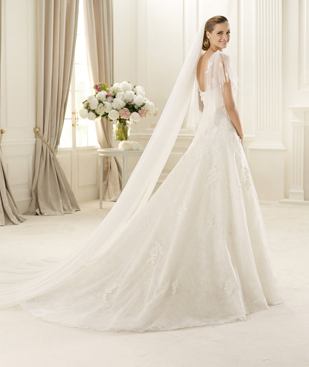 Manuel-Mota-For-Pronovias-2013-Bridal-Dress-GALAXIA-b 70 Breathtaking Wedding Dresses to Look like a real princess