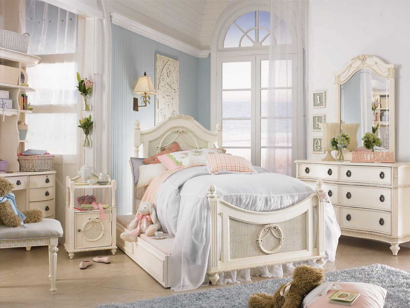 calm-shabby-classy-theme-girls-bedroom-ideas Girls’ Bedroom Decoration Ideas and Tips