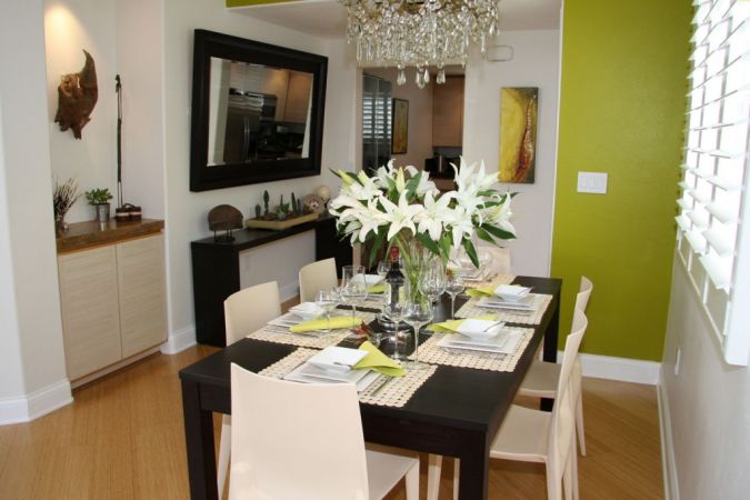 How to Decorate Your Home Using Flowers 17 condo remodel ideas