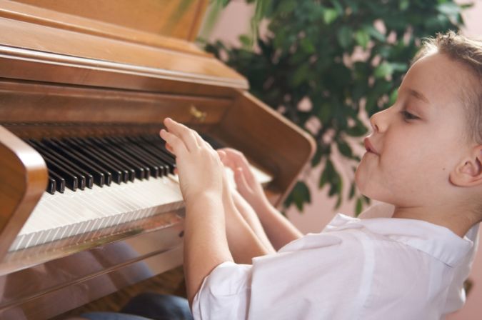 playing-piano Do You Know How to Deal with Tantrums?
