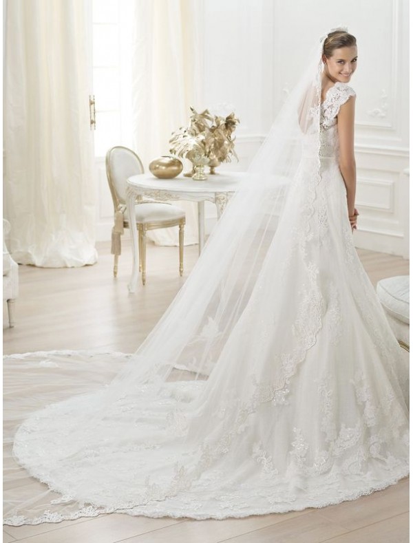 tulle-and-lace-sweetheart-neckline-wedding-dress-with-cap-sleeves-ps0032 70 Breathtaking Wedding Dresses to Look like a real princess