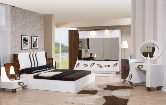 Fabulous and Breathtaking Bedroom Designs 8 18