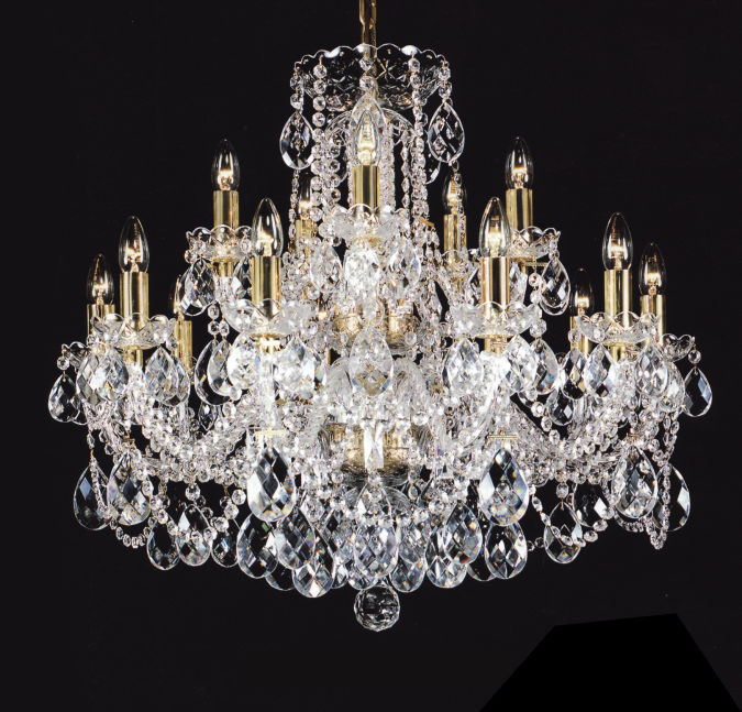 Choosing The Perfect Chandelier 4 4047_15HK_N_SW_a