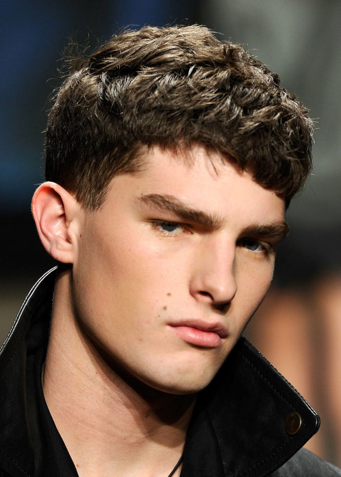 96809141_10 Hairstyles For Men