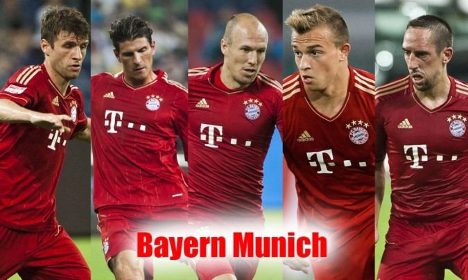 Top 10 Football Teams in the World 21 Bayern München.