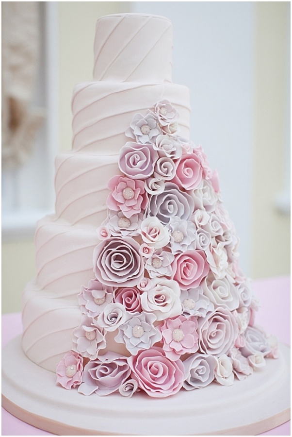50 Mouthwatering and Wonderful Wedding Cakes 30 CherylCake