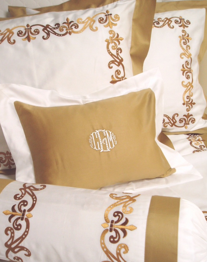 Modern Designs Of Luxurious Bed Sheets