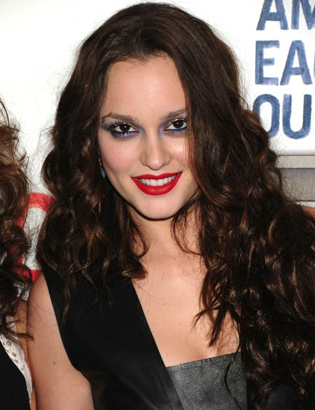Top 12 Ugliest Celebrity Makeup 6 Leighton Meester