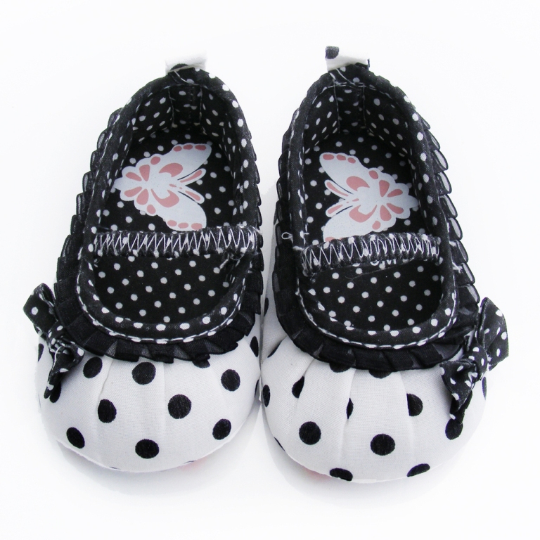 New arrived 2013 fashion girls black pleated lace baby butterfly print toddler shoes first walkers footwear