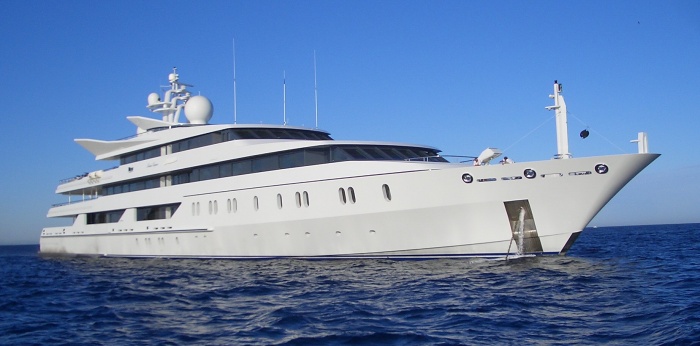 Most Popular Means Of Transportations in Different Countries 14 Yacht Indian Empress