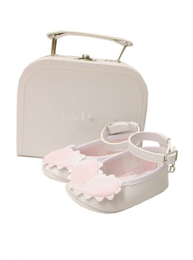 baby-dior-kids-girls-white-pink TOP 10 Stylish Baby Girls Shoes Fashion