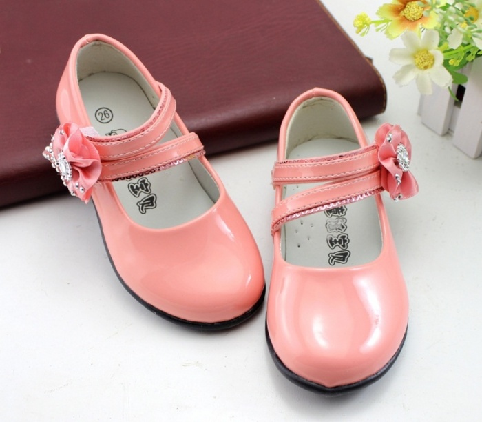 baby3 TOP 10 Stylish Baby Girls Shoes Fashion
