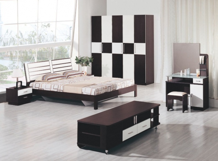 Fabulous and Breathtaking Bedroom Designs 5 bedroom-sets-in-black-and-white-color