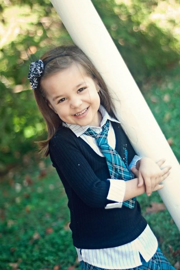 50 Gorgeous Kids Hair Accessories and Hairstyles 10 black