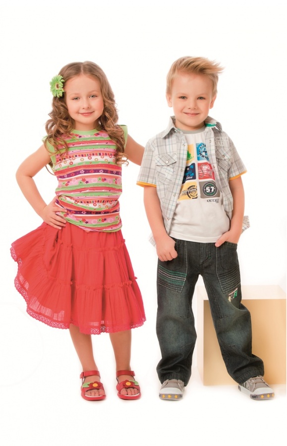 boy-and-girl2 Most Stylish American Kids Clothing