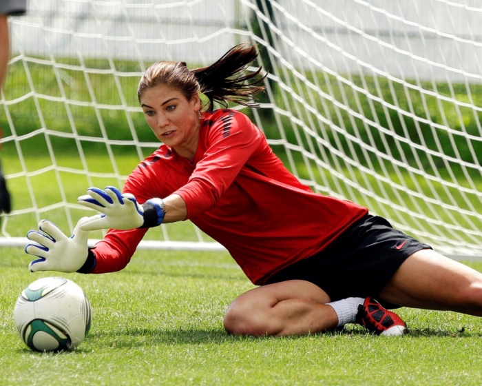 FIFA Women's World Cup 13 catch it