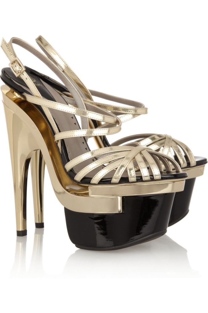 charming-Women-Sandal-name-brand-crystal-high-heel-sandals-glamour-shoes Wearing High Heels Makes You Look Slimmer